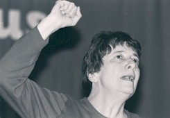 laguiller01.jpg (10428 octets)